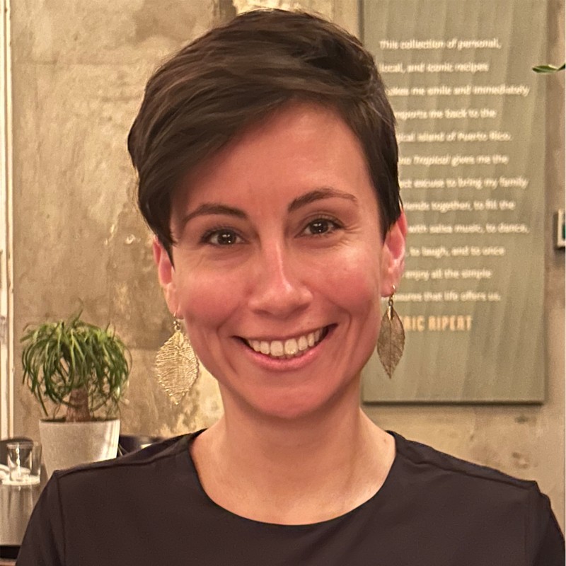 Headshot of Rebecca Martin, AccountMakers User Acquisition, Operations and Strategy Manager