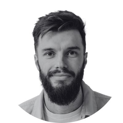 Image of headshot of a Renewal & Retention Manager